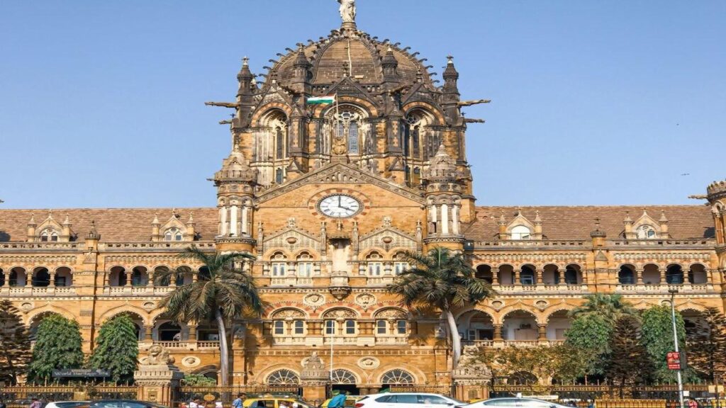 TRAVEL PLACES TO VISIT IN MUMBAI WITH FAMILY sv